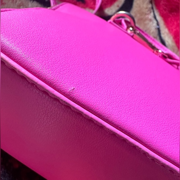 Small Fushia pink Crossbody purse INC brand NWT - Picture 12 of 16